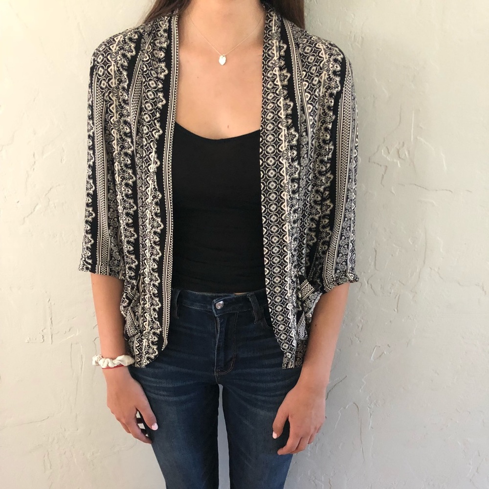 Cardigan top - Picture 2 of 2